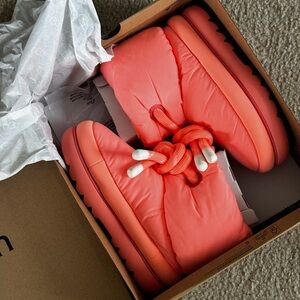 Ugg w classic maxi short Pink | size 8 | new with box